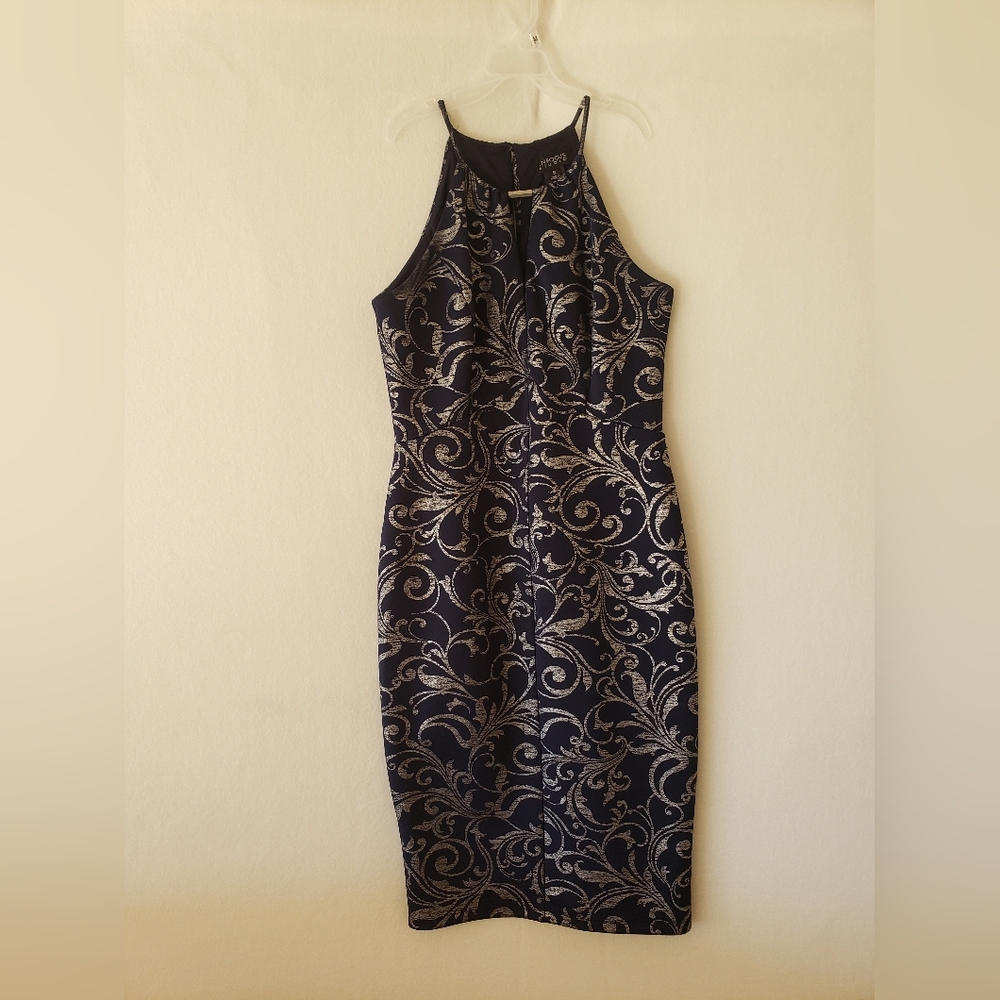 Sleeveless High V Neck Blue & Metallic Silver Paisley Jacquard Coctail Dress